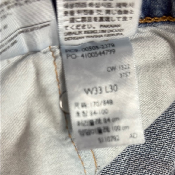 Levi's Men’s 505 Regular Fit Jeans, 33x30 - Picture 11 of 14